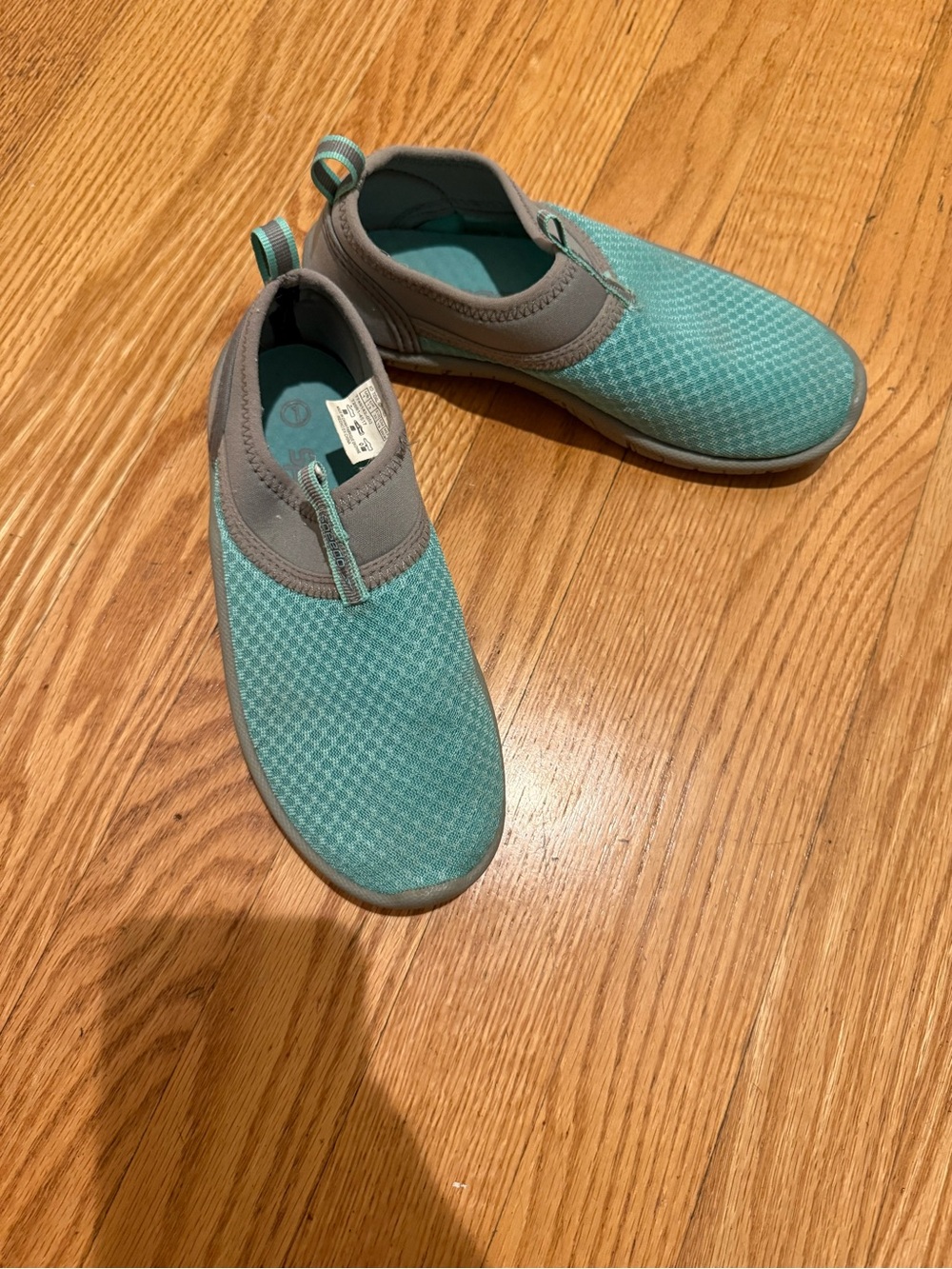 Speedo Kids Aqua Socks / Water Shoes Slip-On Sz 1